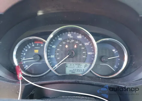 2014 Toyota Corolla L z USA, uszkodzony, nr VIN 5YFBURHE9EP141910